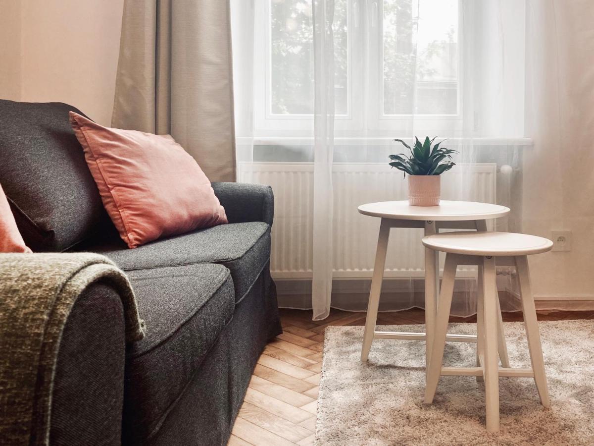 Beautiful Apartment With Two Rooms, Cracow Old Town Kraków Exteriör bild