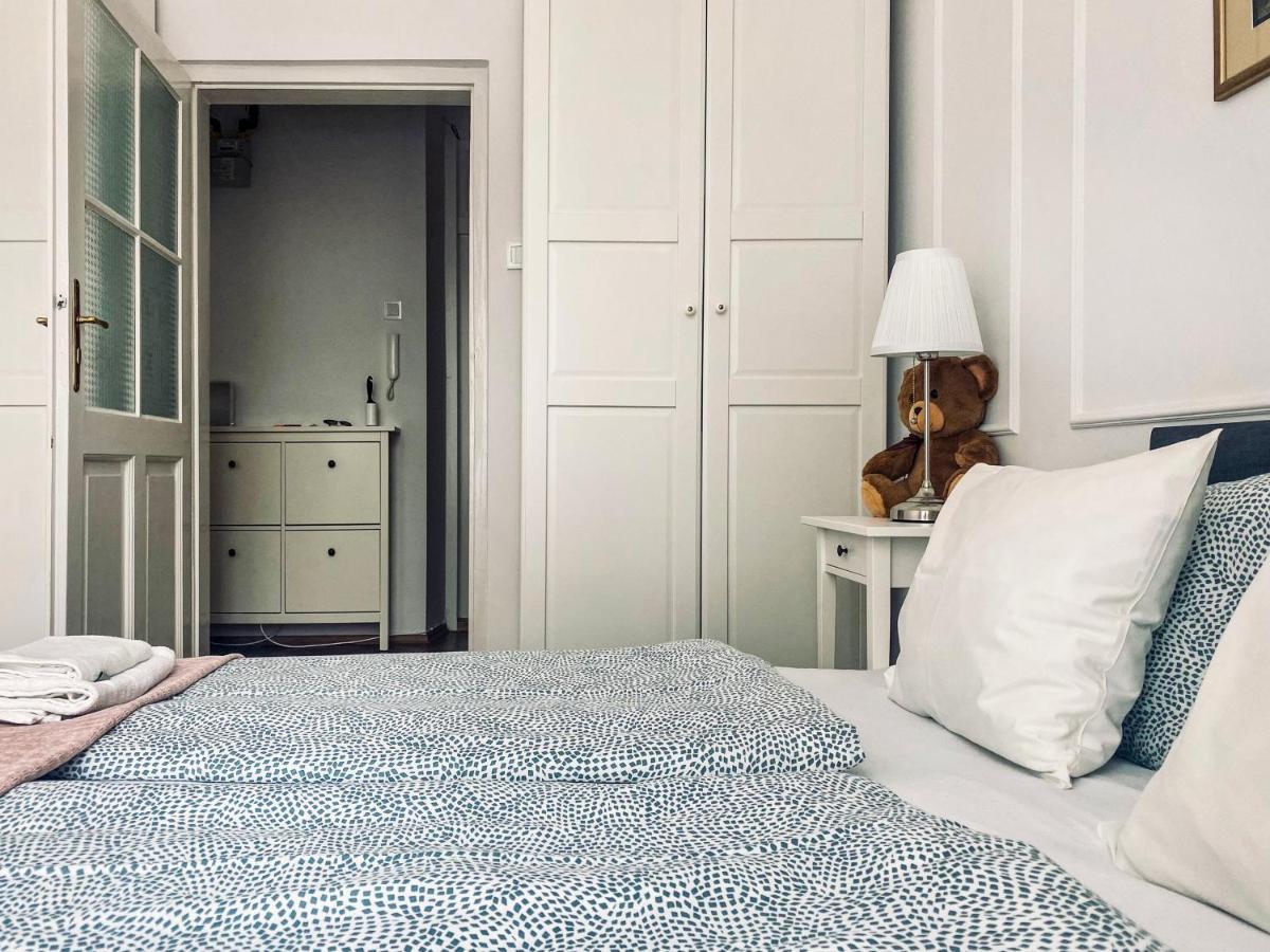 Beautiful Apartment With Two Rooms, Cracow Old Town Kraków Exteriör bild