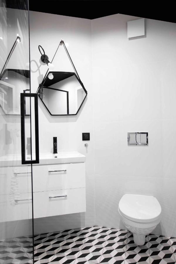 Beautiful Apartment With Two Rooms, Cracow Old Town Kraków Exteriör bild